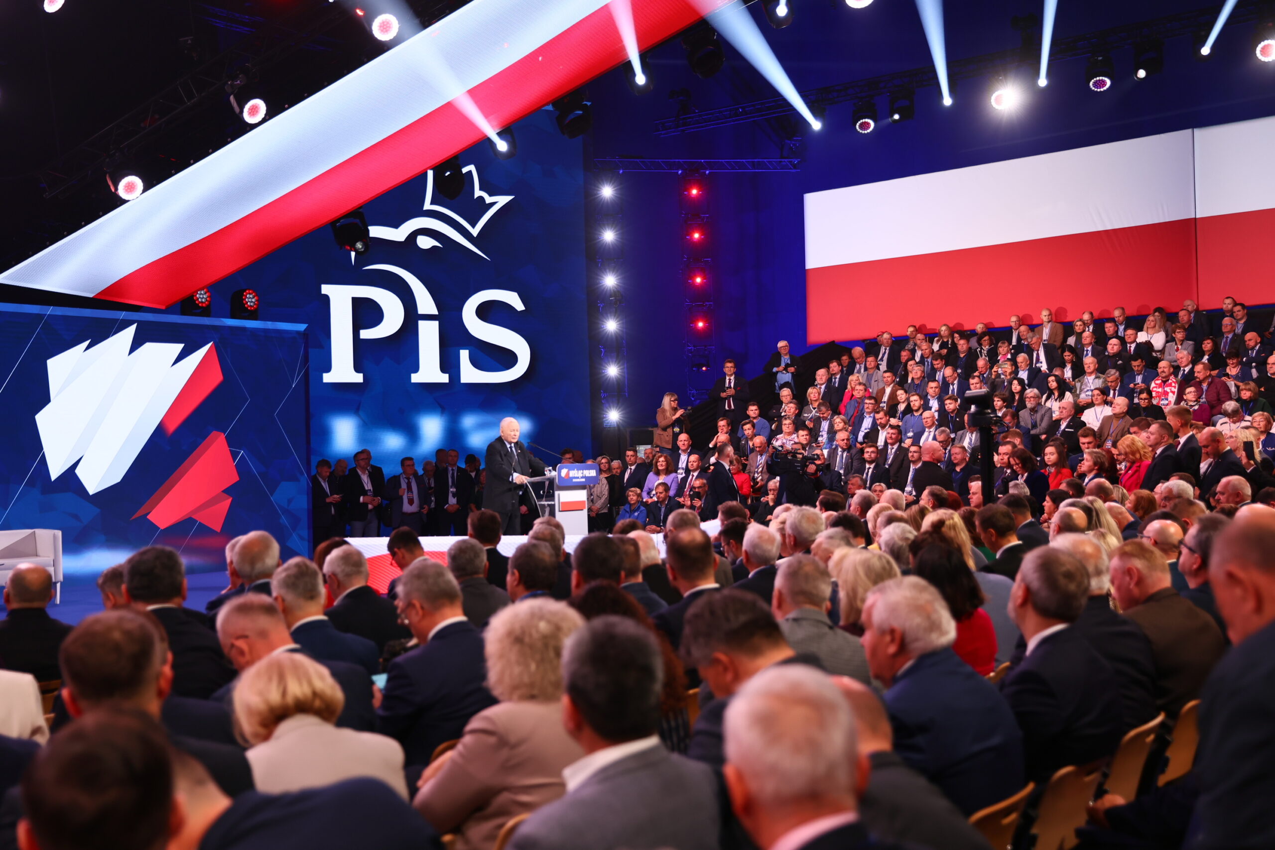 Foto: Myśląc Polska. Konwencja Programowa Prawa i Sprawiedliwości / Źródło: serwis informacyjny PIS