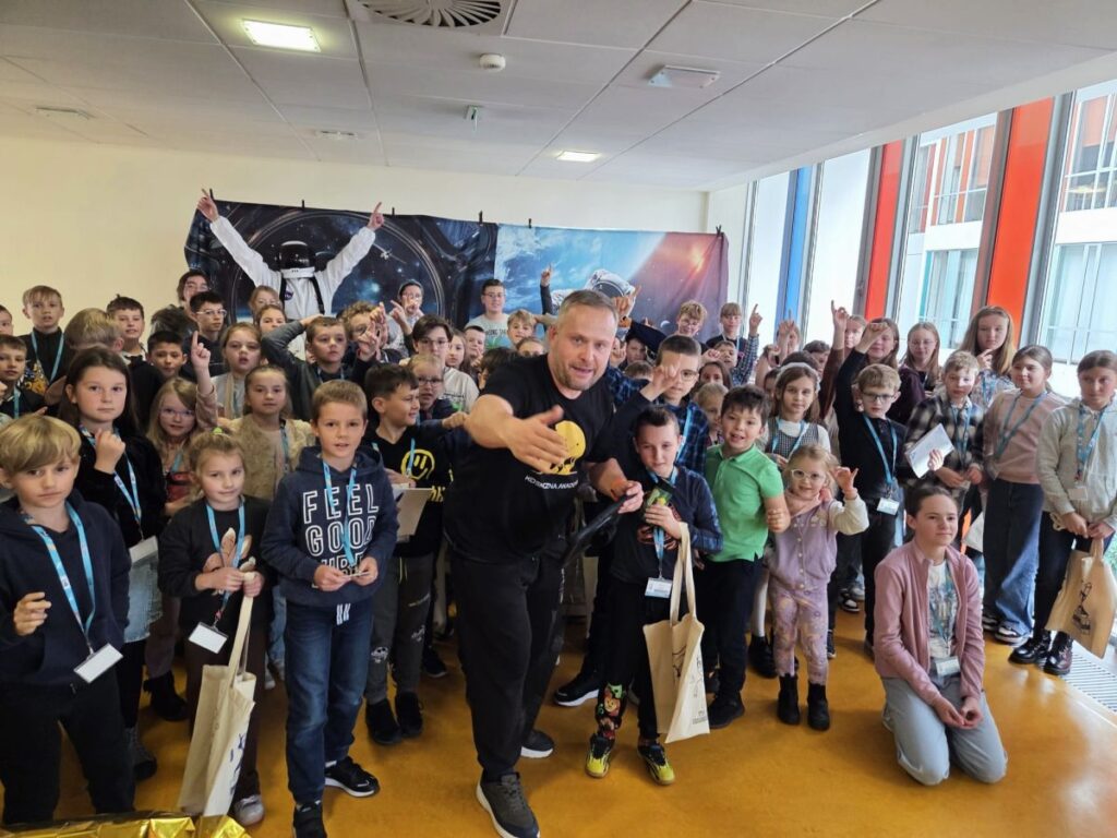 Foto: Dziecięcy Uniwersytet Techniczny w Rzeszowie / Źródło:  Serwis Informacyjny Urzędu Miasta Rzeszowa