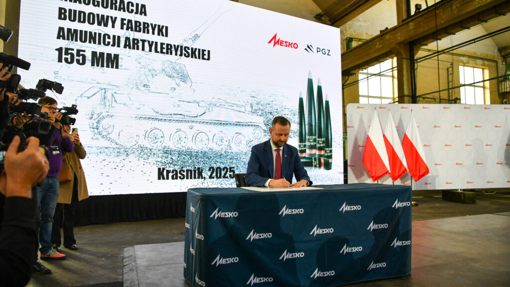 Uroczysta inauguracja budowy fabryki amunicji 155 mm w MESKO w Kraśniku