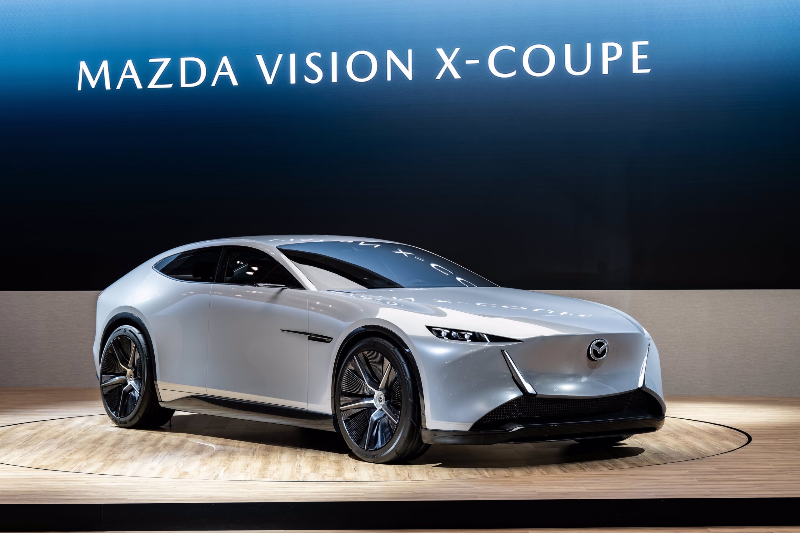 Foto: 
Mazda Vision X-Coupe / Źródło: Portal prasowy Mazda Motor Europe