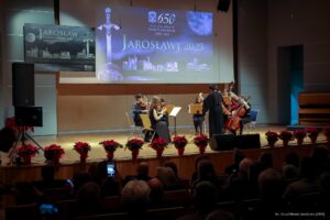 Zdjęcia: Urząd Miasta Jarosławia, Powiat Jarosławski