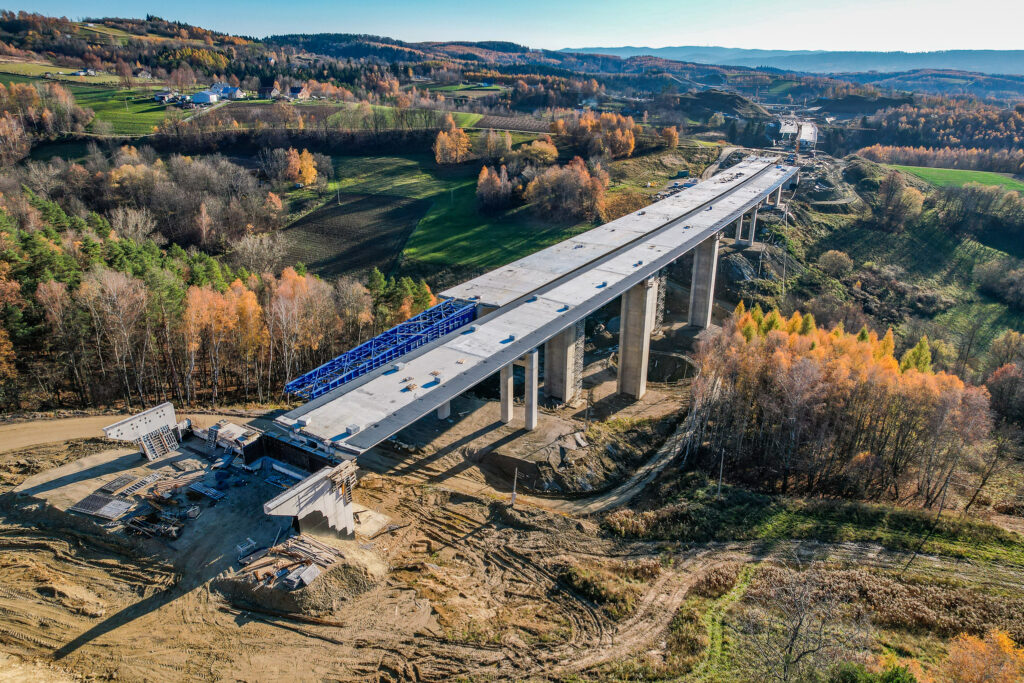 Foto: Estakada ES-22.1 na odc. S19 Babica - Jawornik