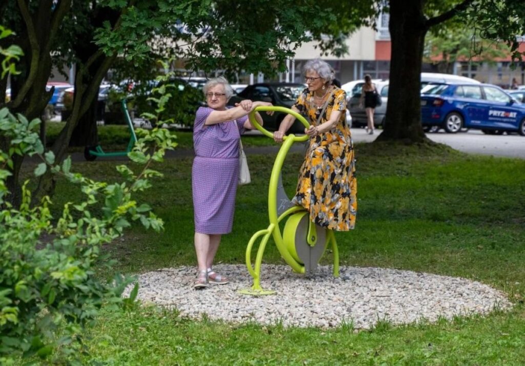 Foto: zdjęcie przedstawiające aktywnego seniora, fot. Adam Lampart, Urząd Miasta Rzeszowa
