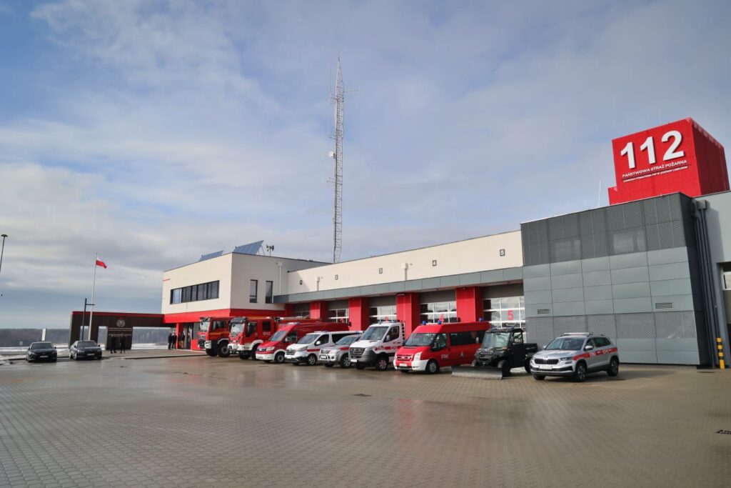 Foto: Nowy obiekt strażaków z Janowa Lubelskiego / Źródło: Ministerstwo Spraw Wewnętrznych i Administracji