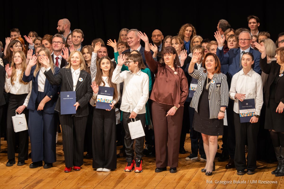 Foto: zdjęcie z Gali Primus Inter Pares w Rzeszowie, fot. Grzegorz Bukała, Urząd Miasta Rzeszowa