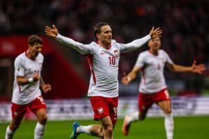 Foto: Piotr Zieliński po zdobyciu bramki w meczu z Albanią / Źródło: PZPN