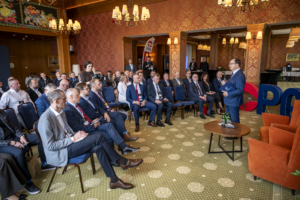 Foto: Motoryzacja napędza Podkarpackie – dekada PGM i wyzwania branży / Autor zdjęć: Julia Chrzanowska