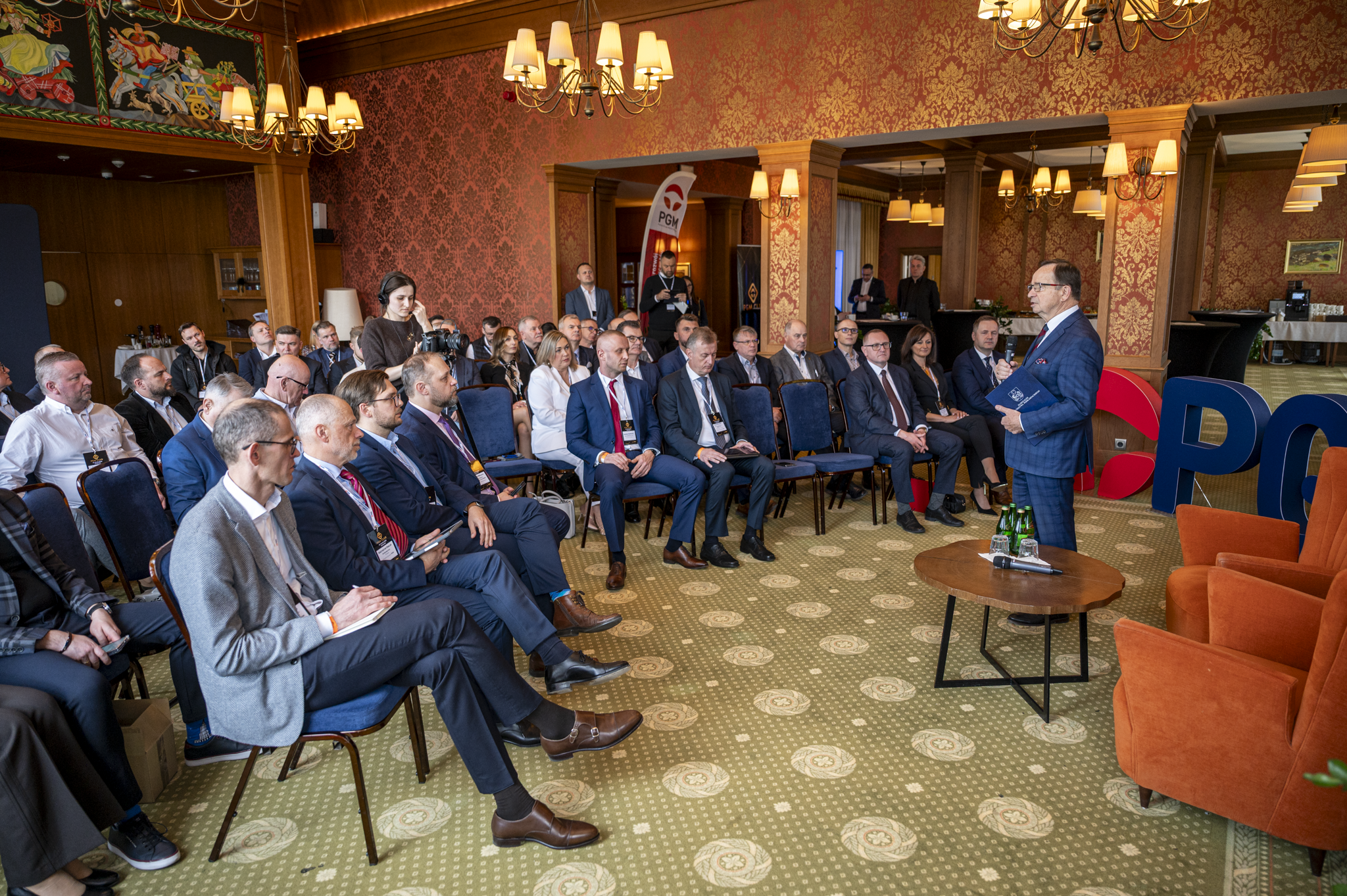 Foto: Motoryzacja napędza Podkarpackie – dekada PGM i wyzwania branży / Autor zdjęć: Julia Chrzanowska