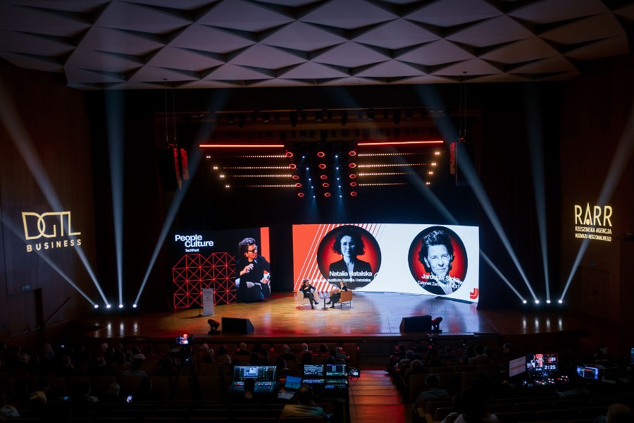 Natalia Hatalska i Jarosław Sroka na People Culture TechFest 2026 w Rzeszowie. Fot. Tadeusz Poźniak/RARR S.A.