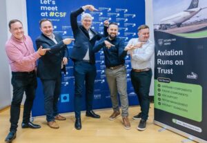 Startup Starlynx Aero. Od lewej: William Mills, Marcin Rosochacki, Paweł Rozkrut, Kamil Ziaja i Tomasz Pelc. Fot. Tadeusz Poźniak/RARR