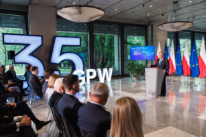 Foto: Udział Premiera Donalda Tuska w wydarzeniu „Polska Inwestuje” / Źródło: Kancelaria Prezesa Rady Ministrów