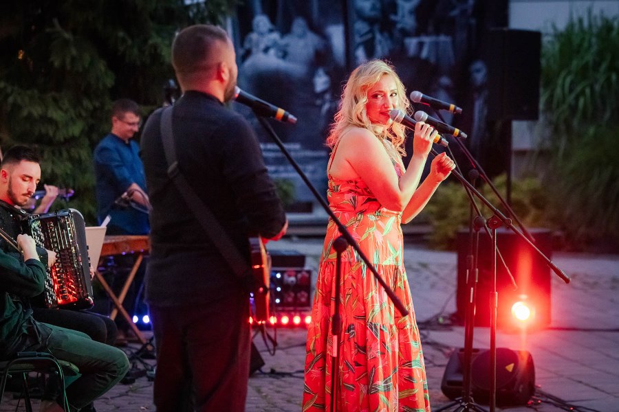 „Tango de amor”. Na pierwszym planie Aneta Adamska-Szukała i Maciej Szukała. Fot. Tadeusz Poźniak